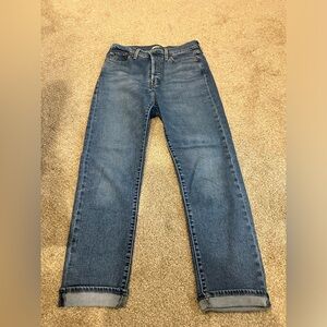 ❌SOLD❌ Levi’s wedgie straight jeans